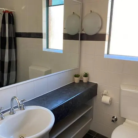 Subi Central Close Cbd Hospitals Wifi Netflix Wine Perth Exterior photo