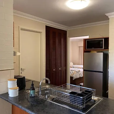 Subi Central Close Cbd Hospitals Wifi Netflix Wine Perth Exterior photo