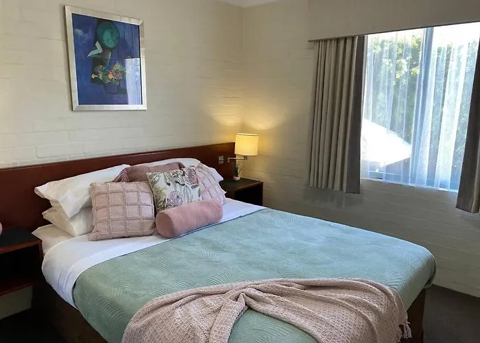 Subi Central Close Cbd Hospitals Wifi Netflix Wine